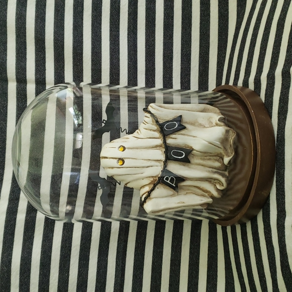 Ghost cloche